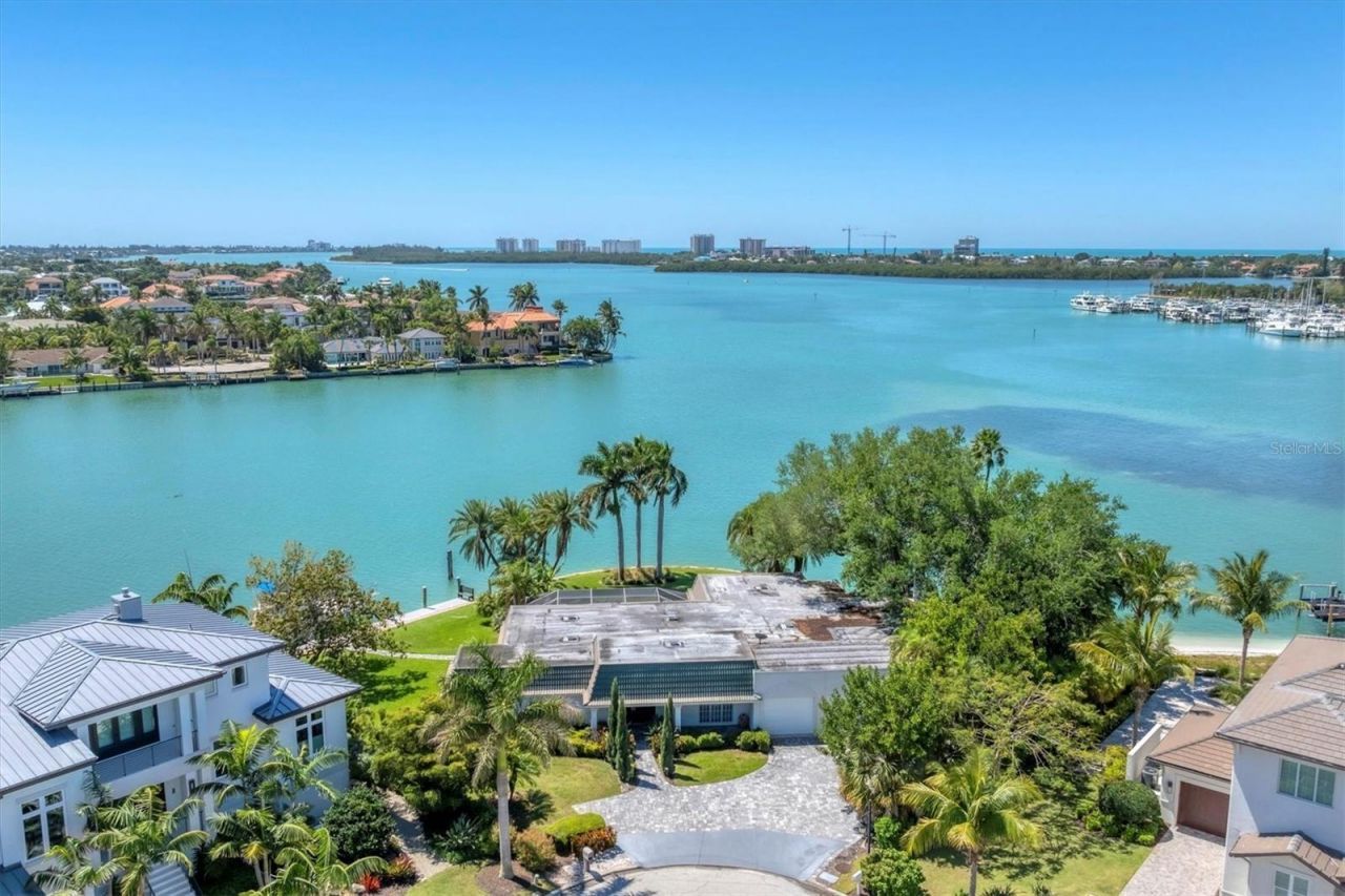 102 Seagull Lane, Sarasota, FL 34236 Photo