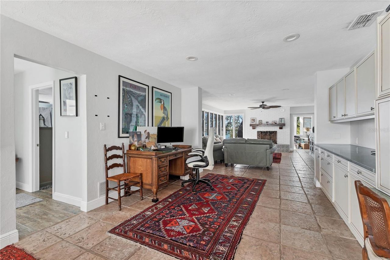 102 Seagull Lane, Sarasota, FL 34236 Photo