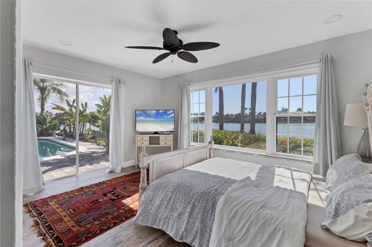 102 Seagull Lane, Sarasota, FL 34236 Photo