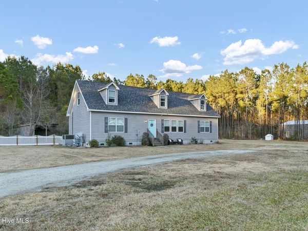 2636 Brinson Road, Currie, NC 28435