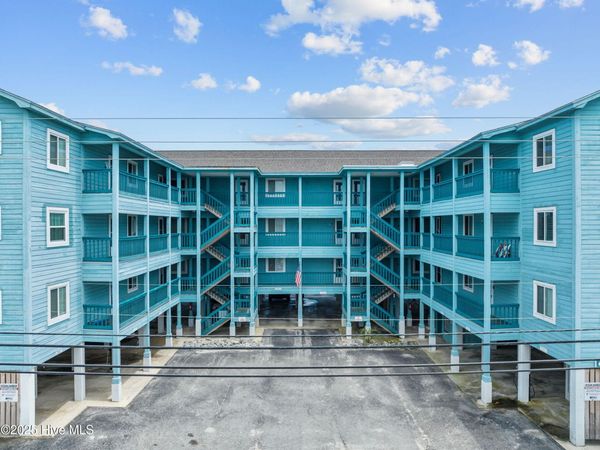 1404 Canal Drive, Unit 34, Carolina Beach, NC 28428