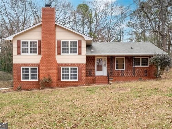 4578 CRAGHILL Circle, Stone Mountain, GA 30083