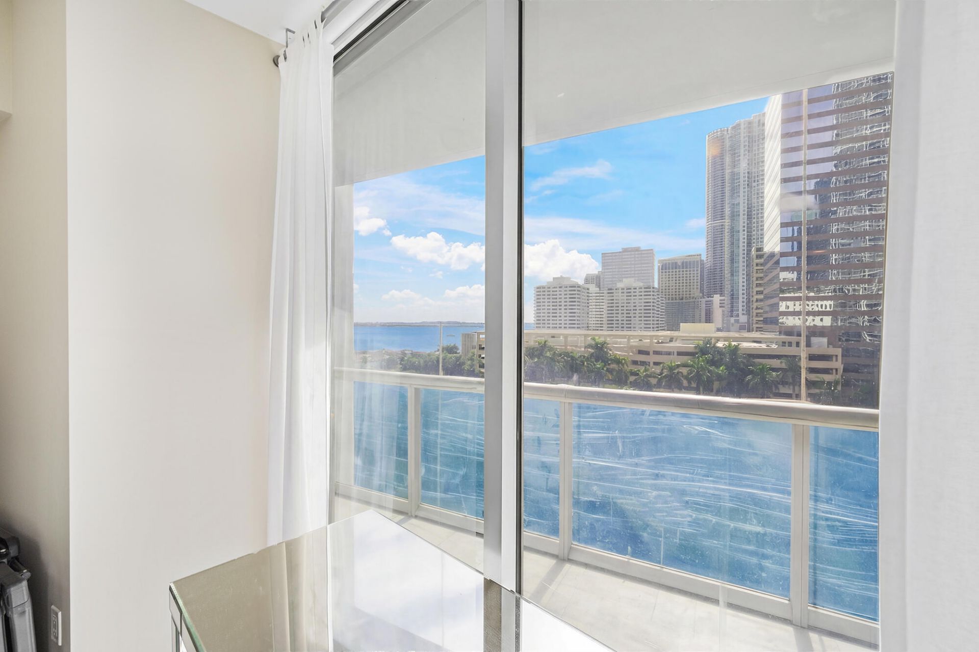 495 Brickell Avenue, Unit 911, Miami, FL 33131 Photo