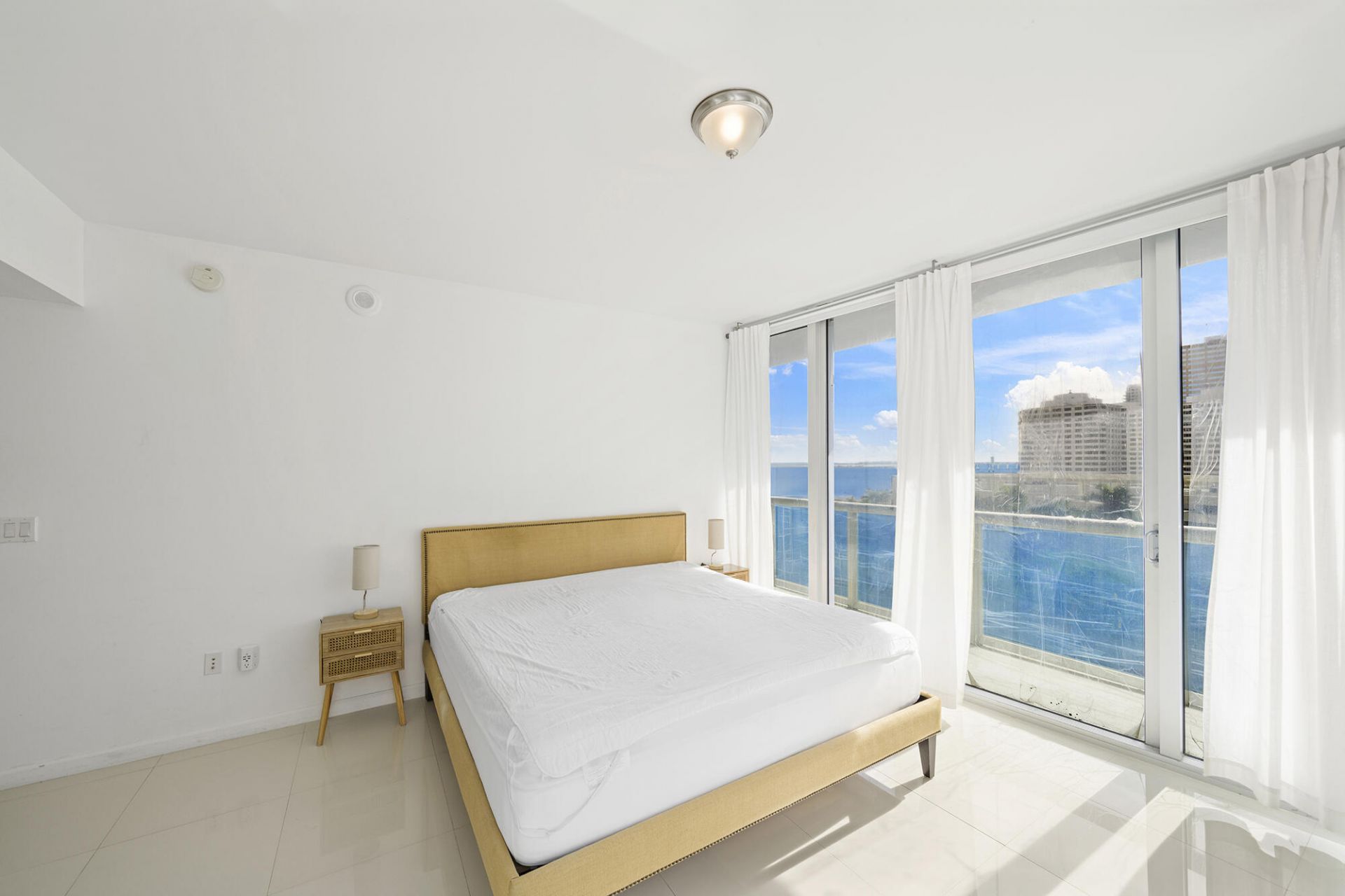 495 Brickell Avenue, Unit 911, Miami, FL 33131 Photo