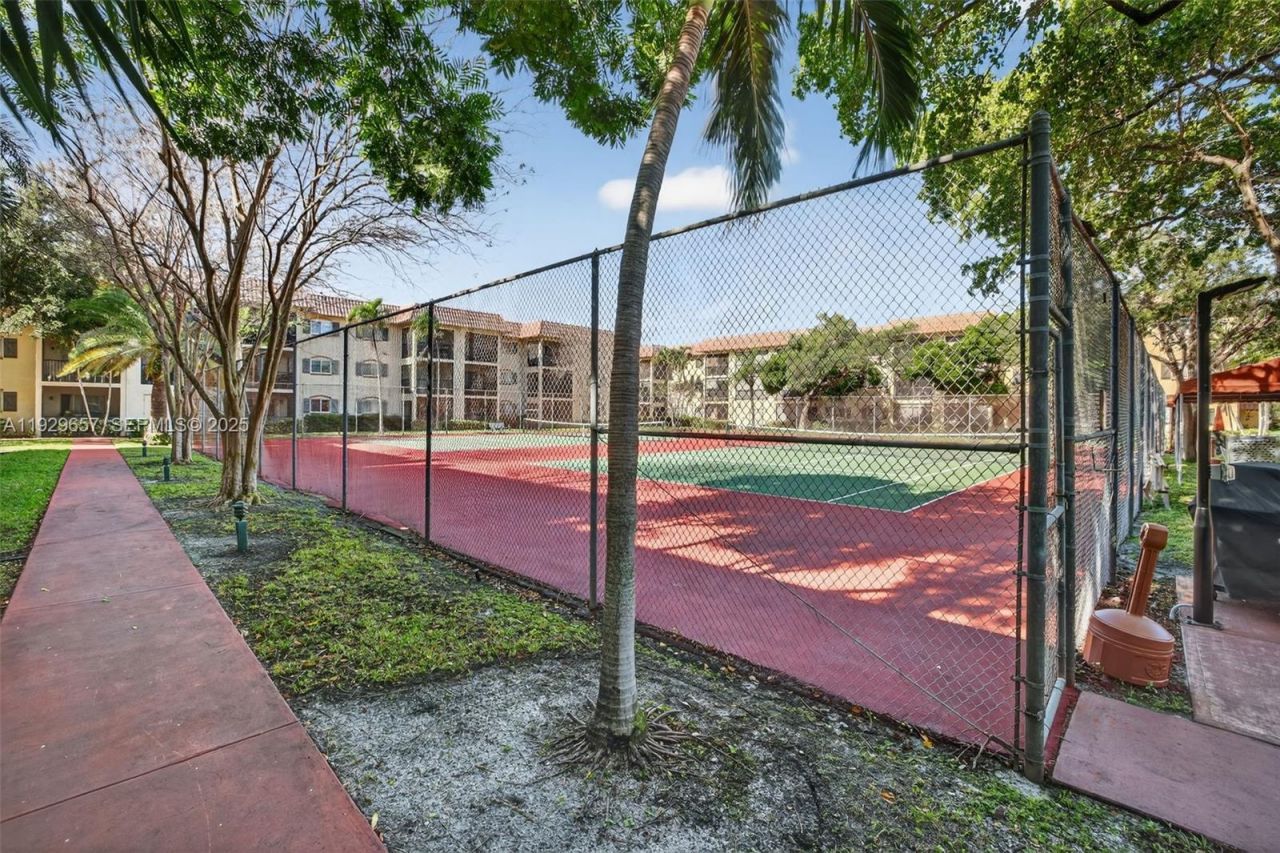 257 S Cypress Rd , Unit 436, Pompano Beach, FL 33060 Photo