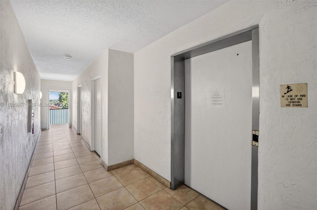 257 S Cypress Rd , Unit 436, Pompano Beach, FL 33060 Photo