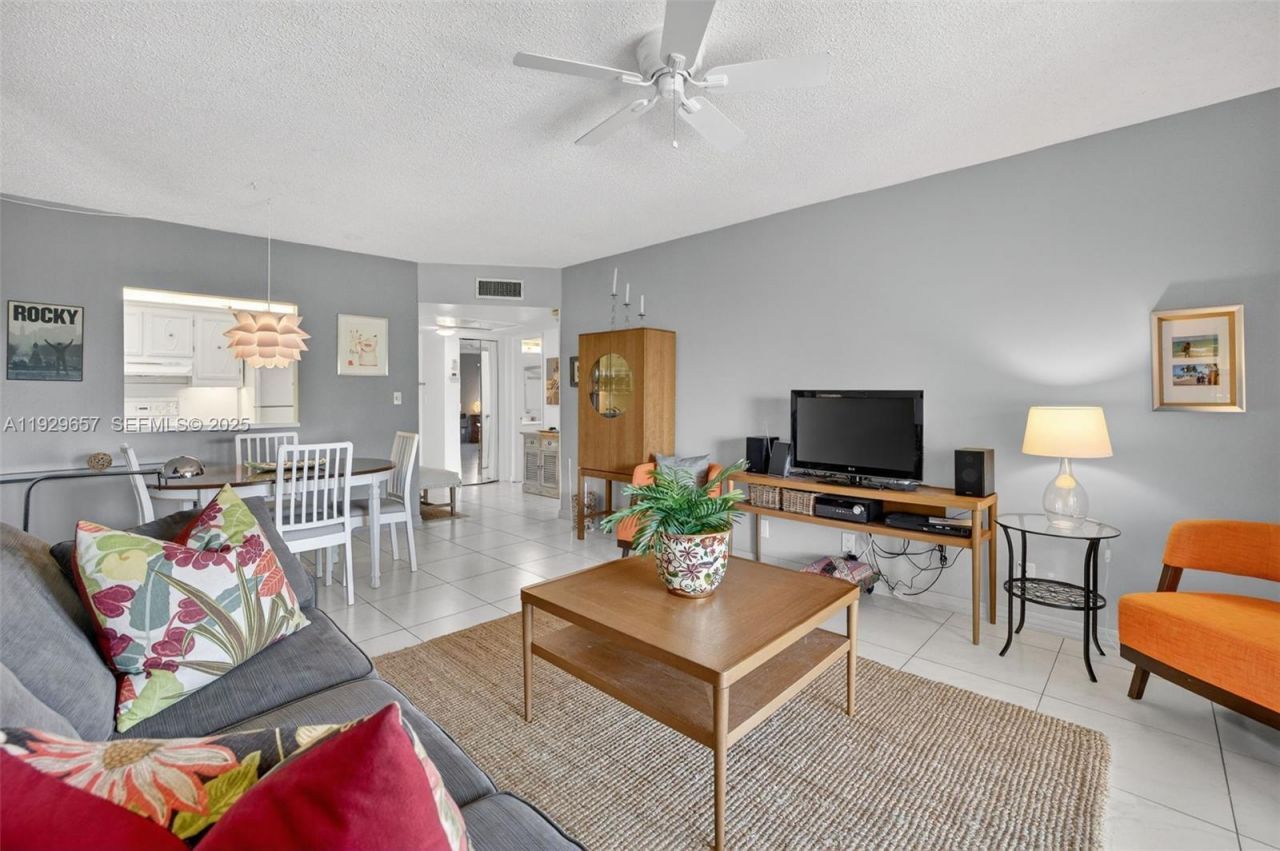 257 S Cypress Rd , Unit 436, Pompano Beach, FL 33060 Photo