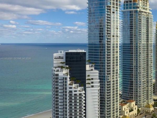 18001 Collins Ave , Unit 2811, Sunny Isles Beach, FL 33160