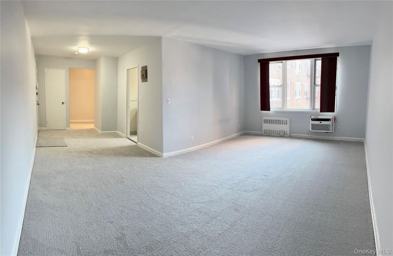 2 Sadore Lane, Unit 6R, Yonkers, NY 10710 Main Photo