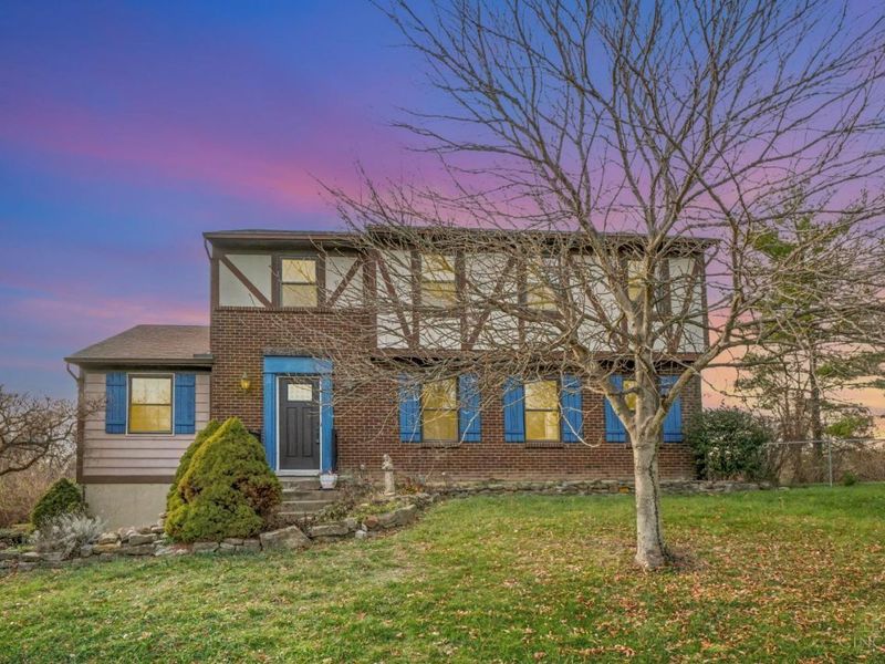 7817 Red Mill Drive, West Chester, OH 45069 Photo 1