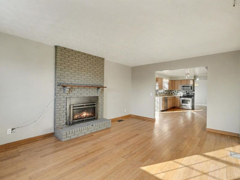 7817 Red Mill Drive, West Chester, OH 45069 Photo 11
