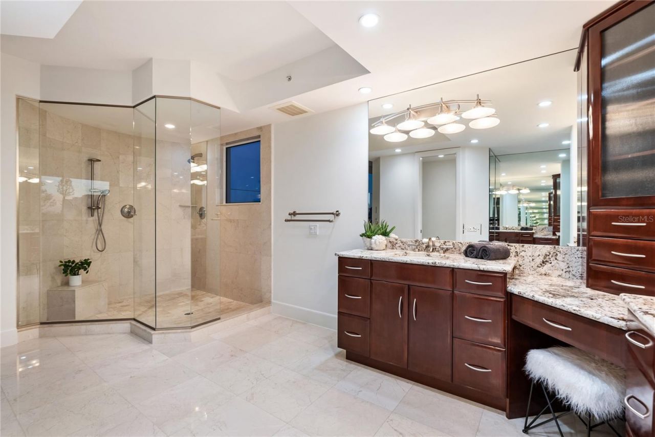 534 Beach Road, Sarasota, FL 34242 Photo