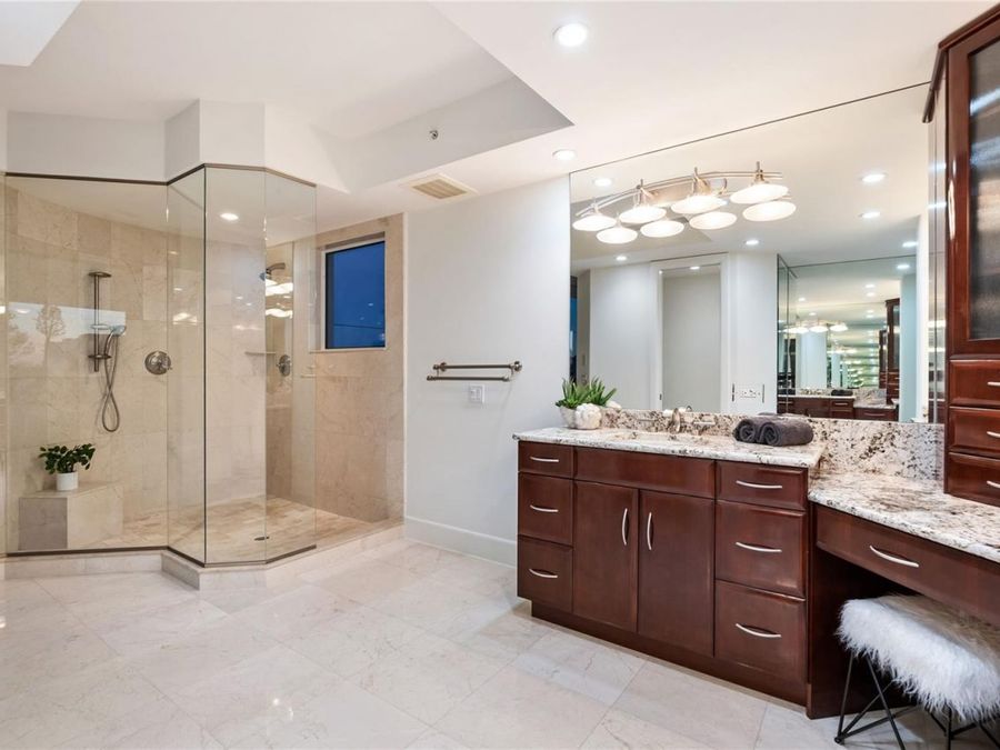 Property Image 72