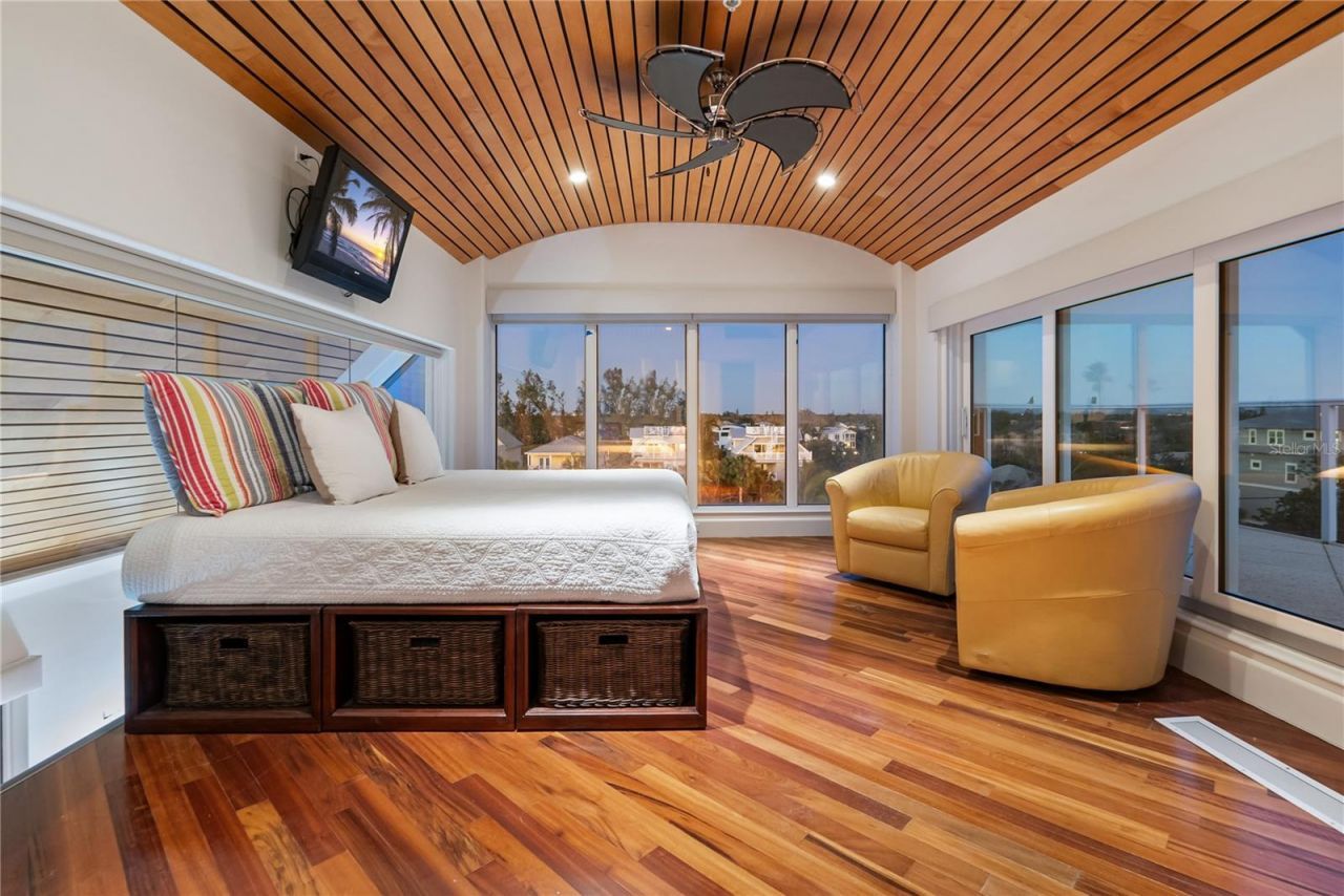 534 Beach Road, Sarasota, FL 34242 Photo