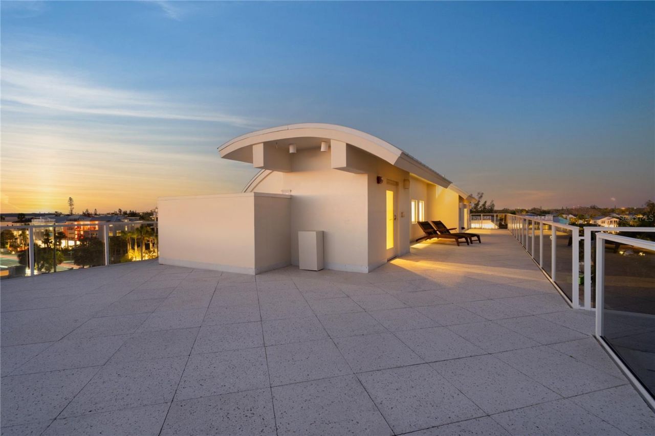 534 Beach Road, Sarasota, FL 34242 Photo