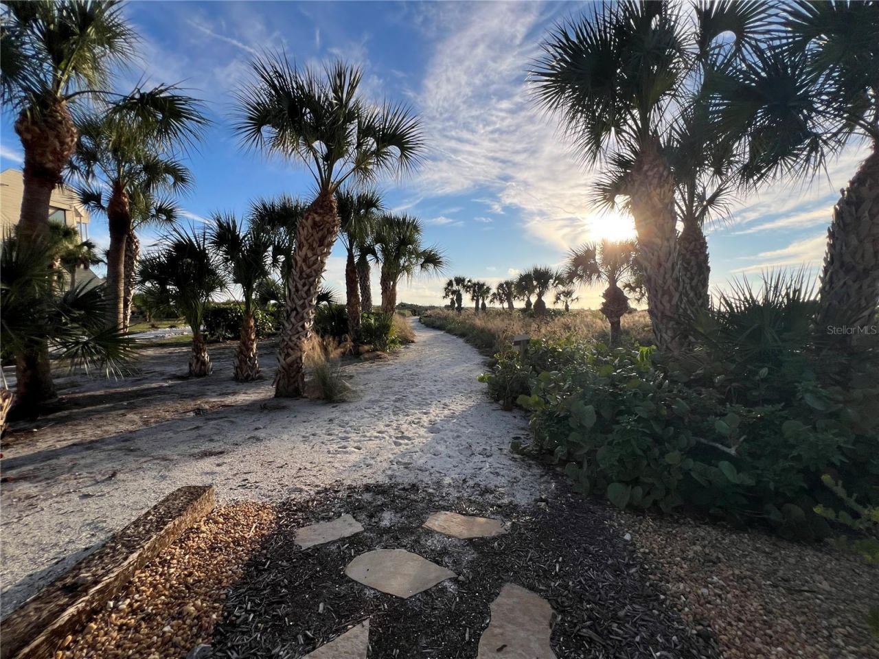 534 Beach Road, Sarasota, FL 34242 Photo