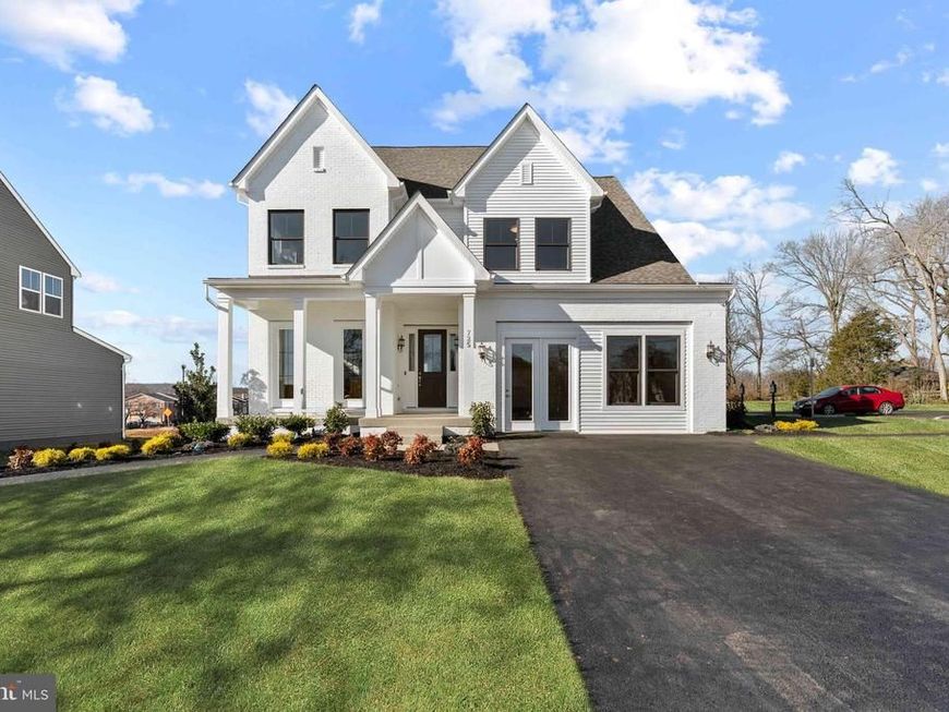 2924 Blue Skies Lane, Upper Marlboro, MD 20774 Main Photo