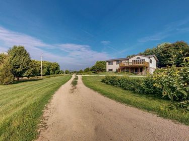 1920 10th Avenue NE, Byron, MN 55920