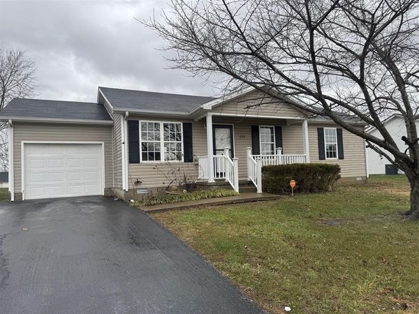 575 Park Hills, Bowling Green, KY 42101