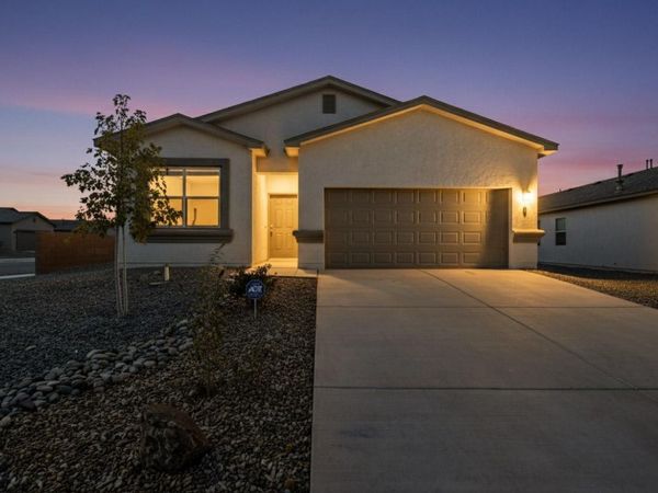 1 Tierra Dentro Court, Los Lunas, NM 87031