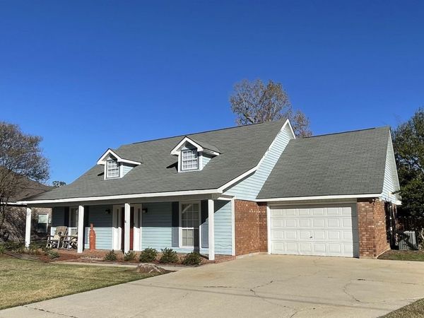 14162 Troy Duplessis Rd, Gonzales, LA 70737