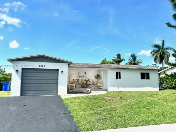 6285 NW 23rd St, Margate, FL 33063