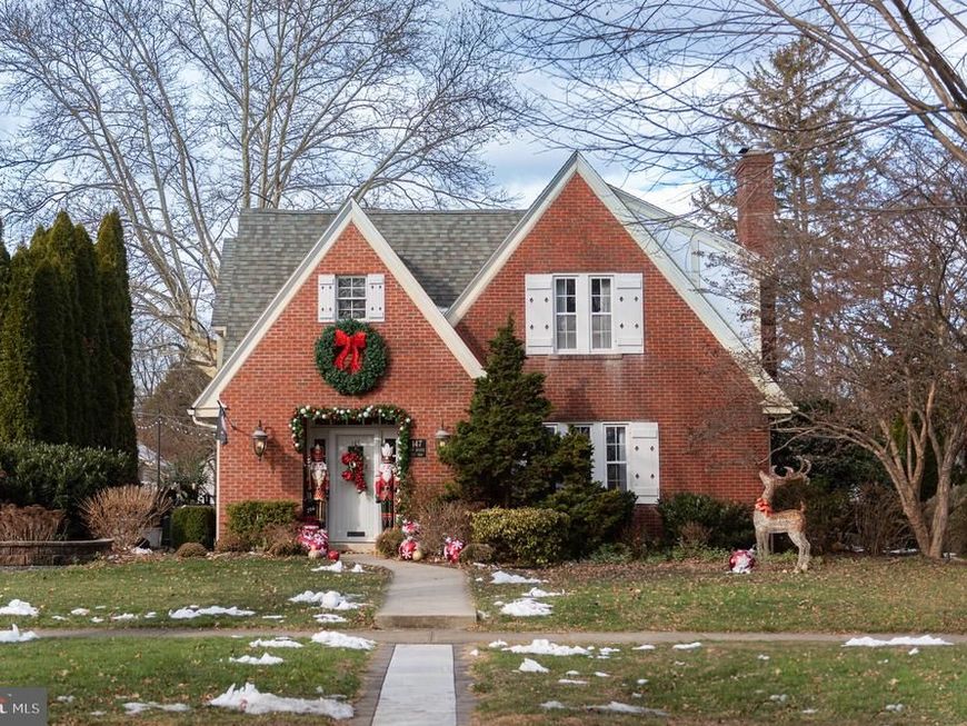 147 Elm Avenue, Hershey, PA 17033 Main Photo