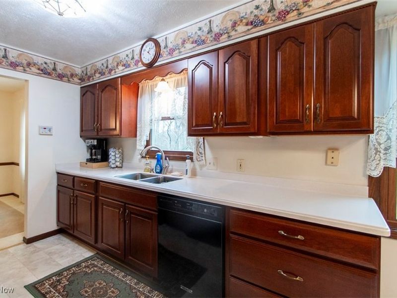 3125 Granger Road, Medina, OH 44256 Photo 11