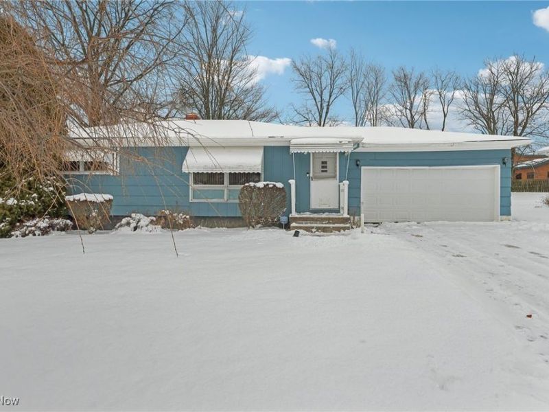 13325 Tomson Drive, Strongsville, OH 44149 Photo 1