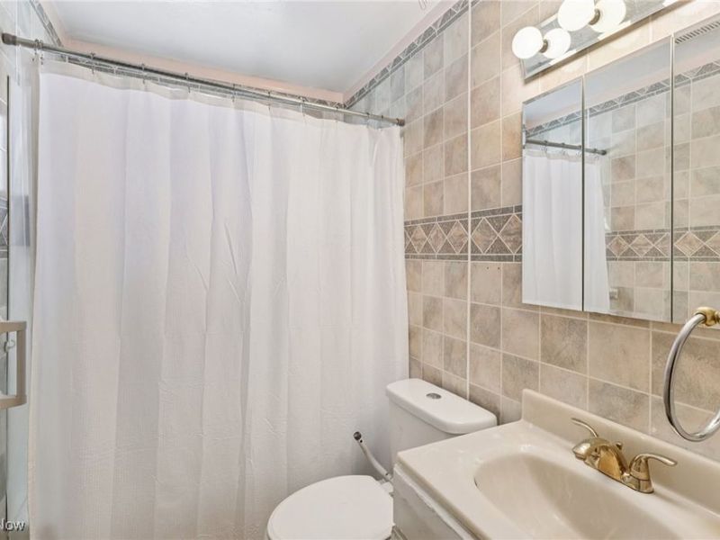 13325 Tomson Drive, Strongsville, OH 44149 Photo 15