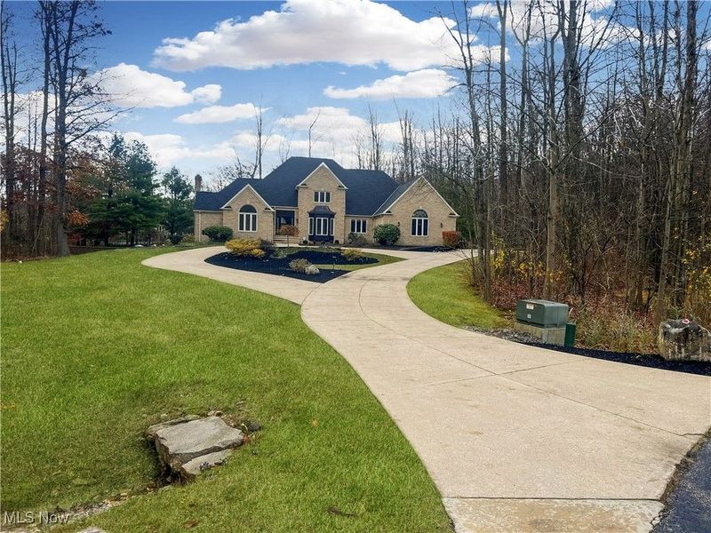 8215 Eagle Ridge Drive, Concord, OH 44077 Photo 1