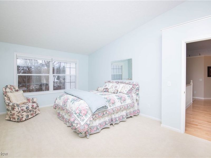 739 Grand View Lane, Aurora, OH 44202 Photo 9