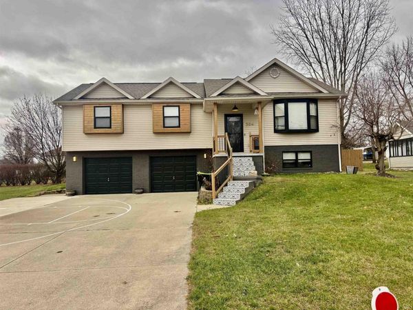 304 Georgian Lane, Logansport, IN 46947