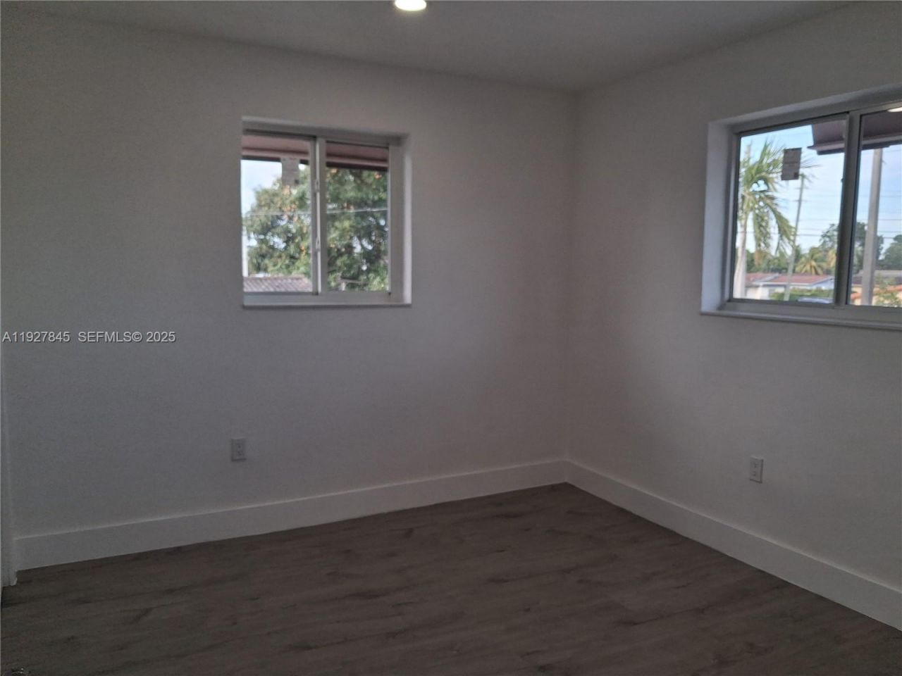 2155 SW 72nd Ave , Miami, FL 33155 Photo