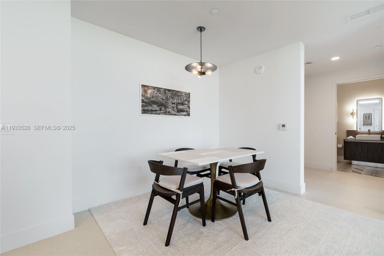 601 NE 1st Ave, Unit PH5001, Miami, FL 33132 Photo