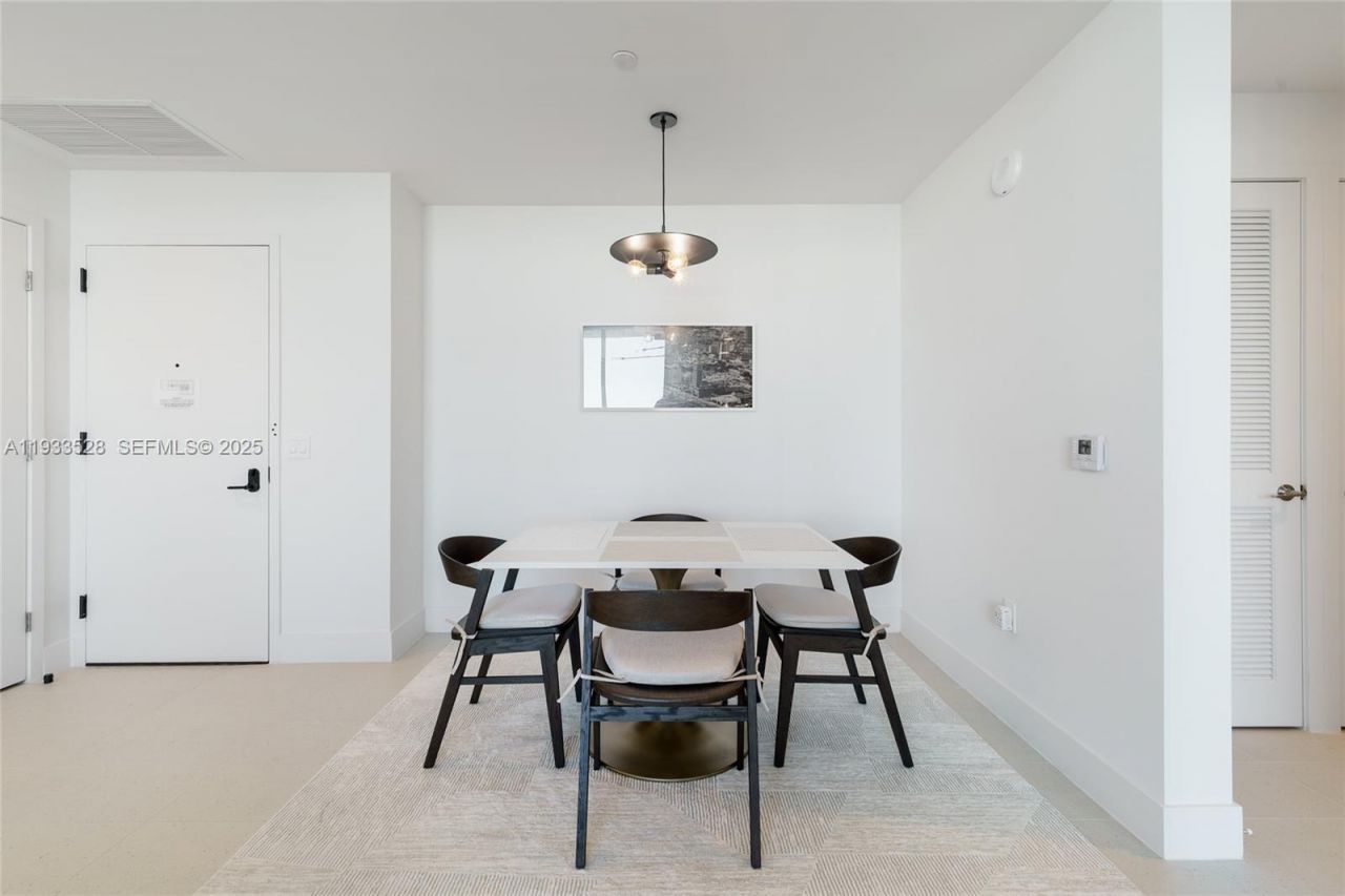 601 NE 1st Ave, Unit PH5001, Miami, FL 33132 Photo