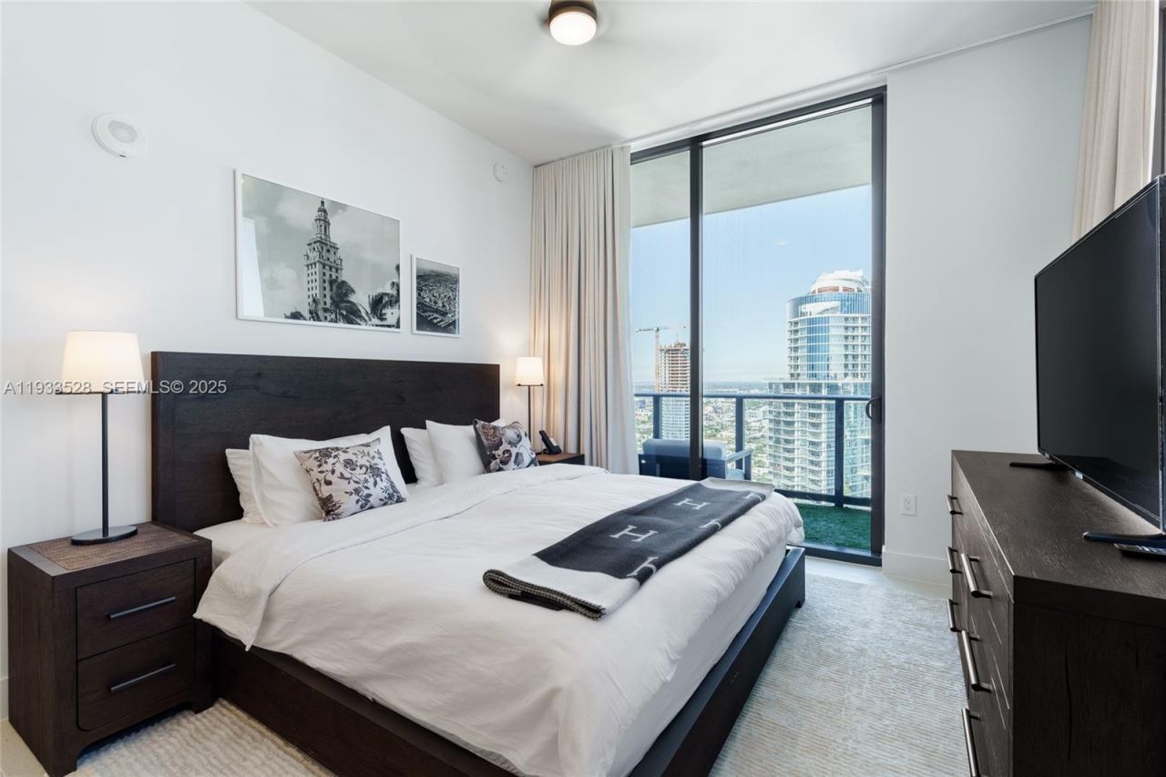601 NE 1st Ave, Unit PH5001, Miami, FL 33132 Photo