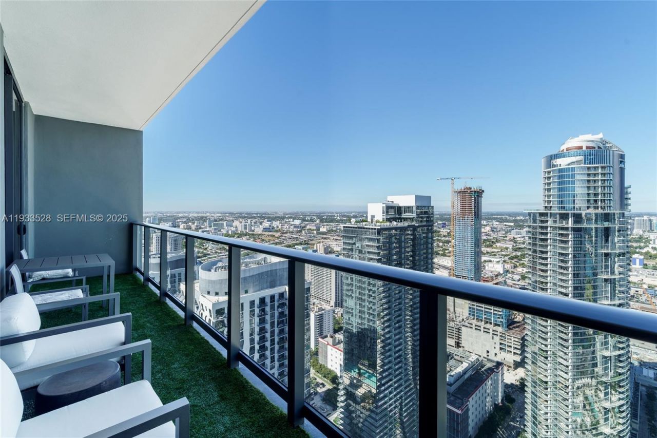 601 NE 1st Ave, Unit PH5001, Miami, FL 33132 Photo