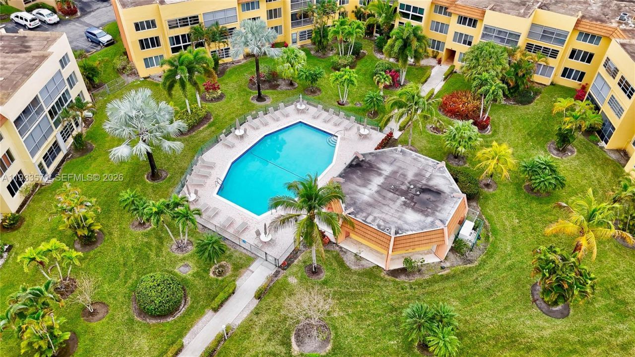 6700 Royal Palm Blvd, Unit 107D, Margate, FL 33063 Photo