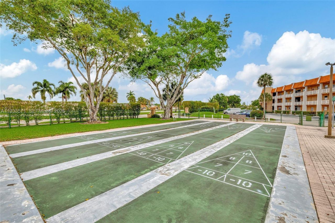 6700 Royal Palm Blvd, Unit 107D, Margate, FL 33063 Photo