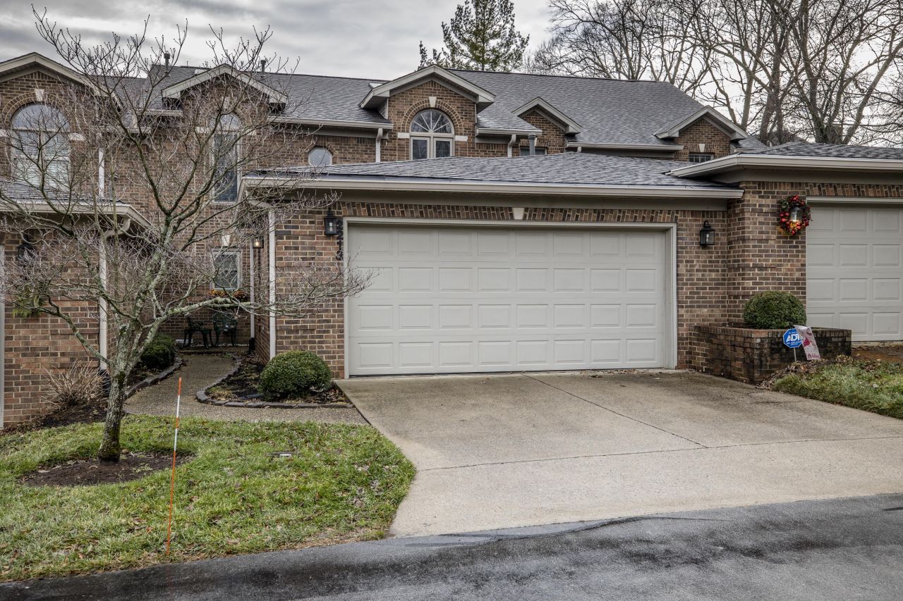 2213 Terrace Woods Court, Lexington, KY 40513 Main Photo