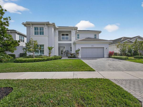 9374 Crestview Circle, Palm Beach Gardens, FL 33412