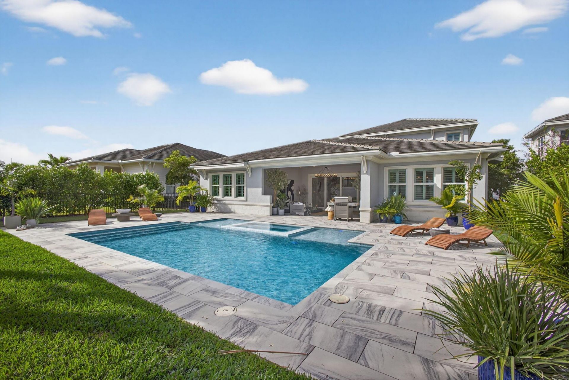 9374 Crestview Circle, Palm Beach Gardens, FL 33412 Photo