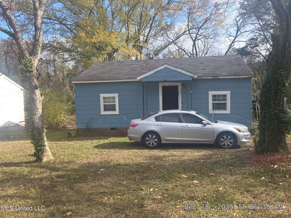 2962 Greenwood Avenue, Jackson, MS 39212