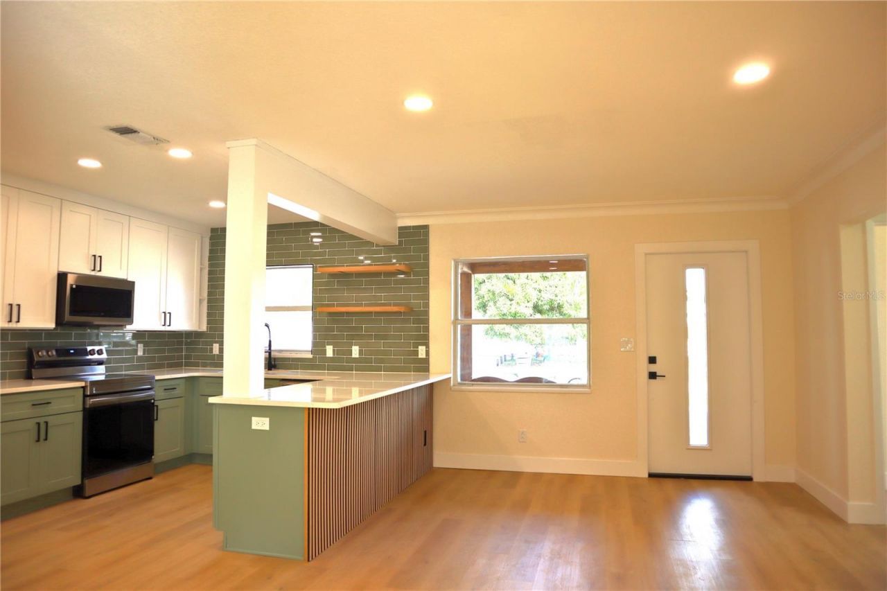 3530 25th Avenue N, Saint Petersburg, FL 33713 Photo