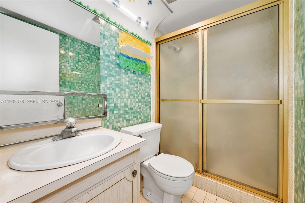 12027 S Greenway Cir, Unit 206, Royal Palm Beach, FL 33411 Photo