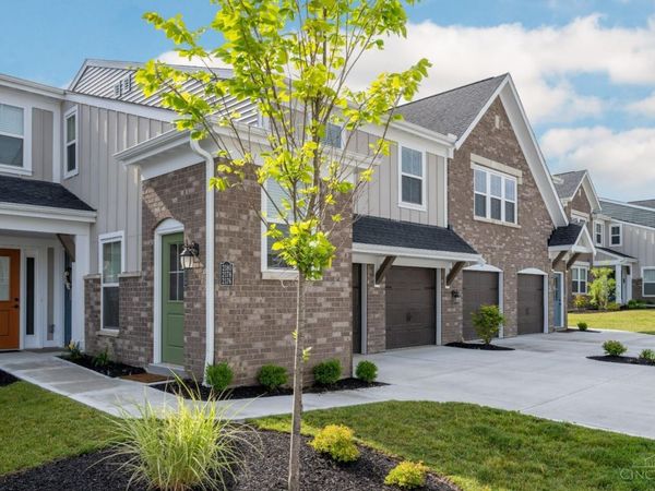 301 Parkview Lane, Unit 92301, Miami Twp, OH 45150