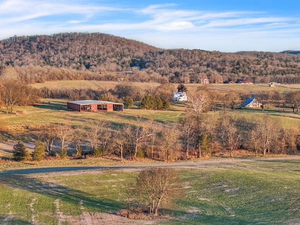 3138 Richmond Rd, Petersburg, TN 37144