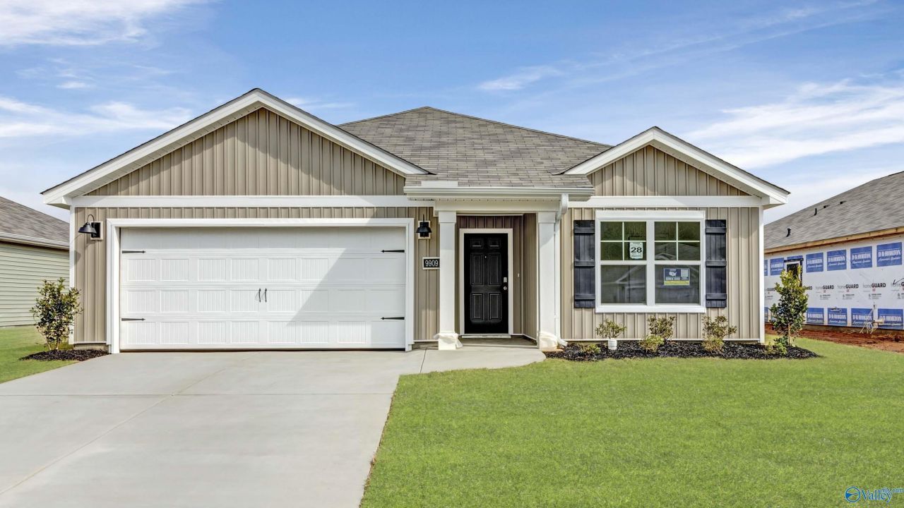 9909 Sequoyah Cove Drive Se, Owens Cross Roads, AL 35763 Main Photo