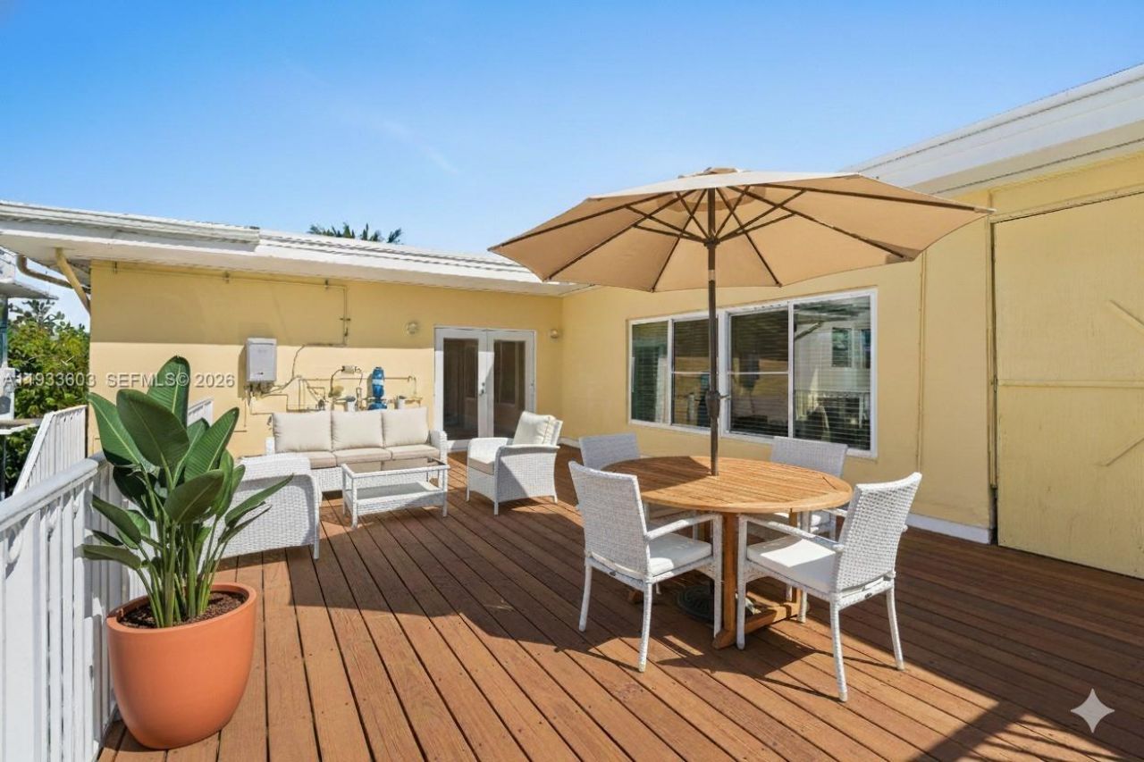 1925 Calais Drive, Unit 6, Miami Beach, FL 33141 Photo